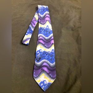 J Garcia 100% silk tie slightly used excellent condition